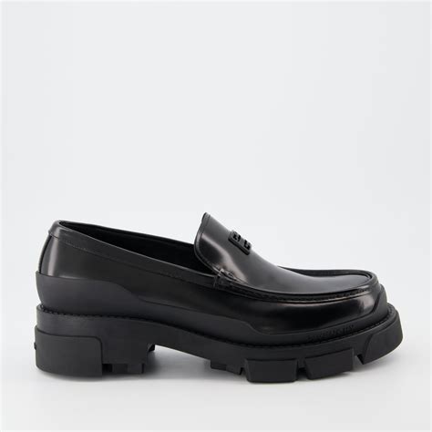 mocassin givenchy homme|Mocassins 4G en cuir .